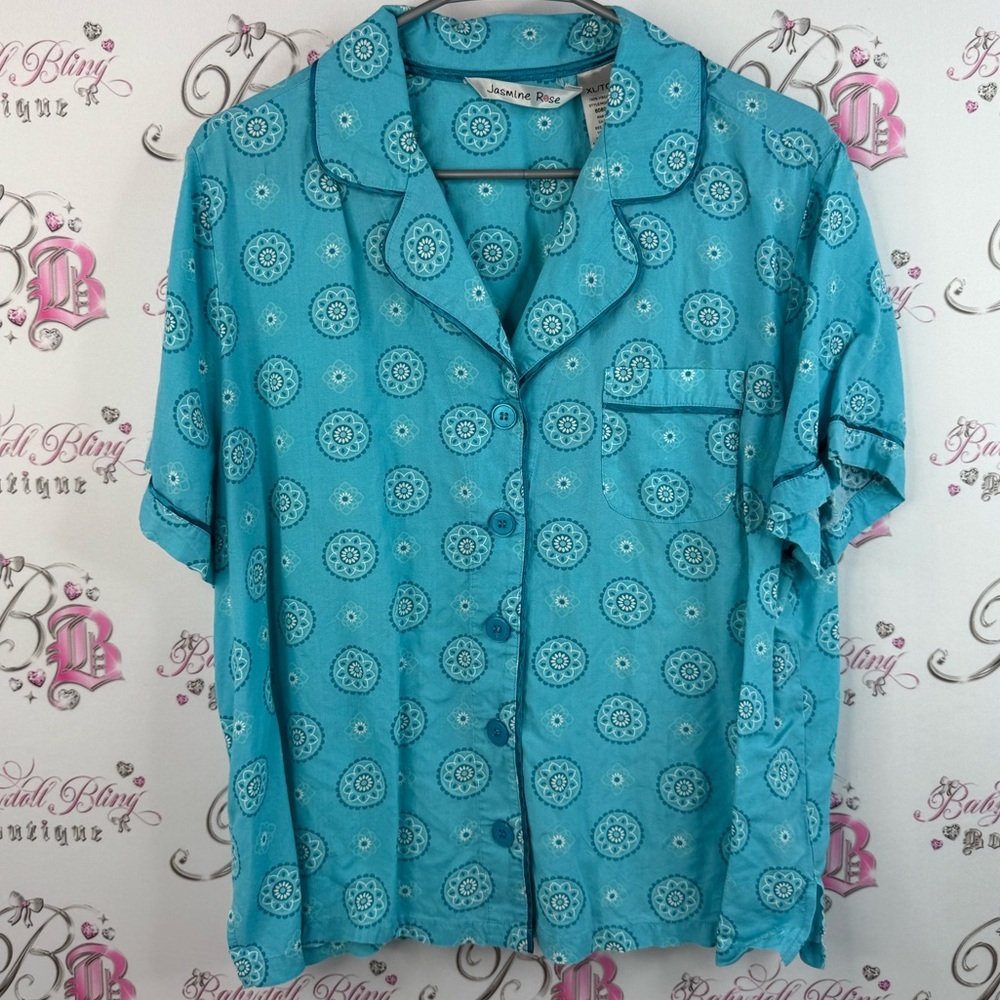 Jasmine rose T-shirt buttons Elegant Blue Patterned Women's Button Down Shirt